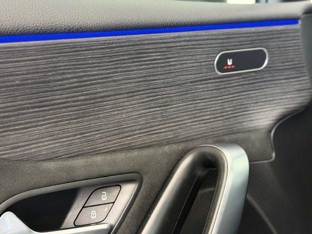 MERCEDES-BENZ A 200 Premium Plus AMG TETTO APRIBILE/DESIGNO