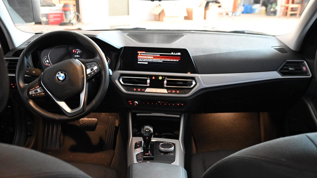 BMW 320 320d 48V xDrive