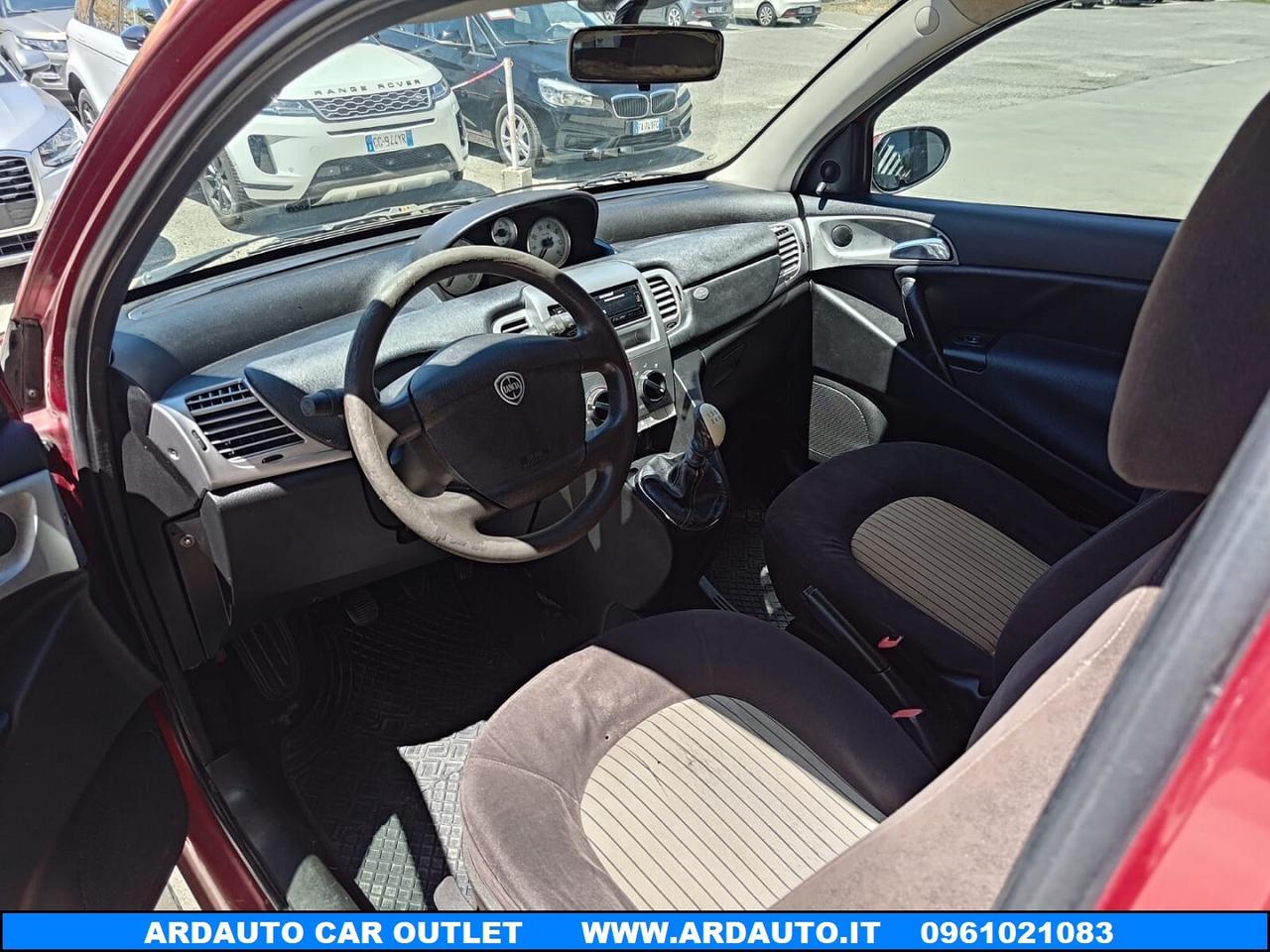 Lancia Ypsilon 1.2 Moda Milano