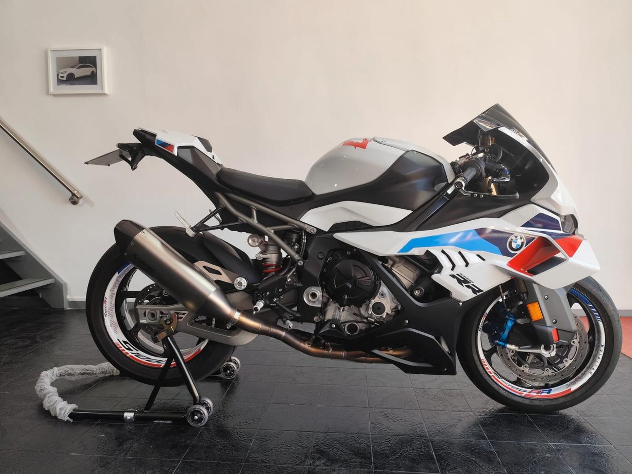 Bmw S 1000 RR Colorazione MOTORRAD + Pacchetto M * 1500km * 2025 * PARI AL NUOVO * GARANZIA BMW X 3 ANNI