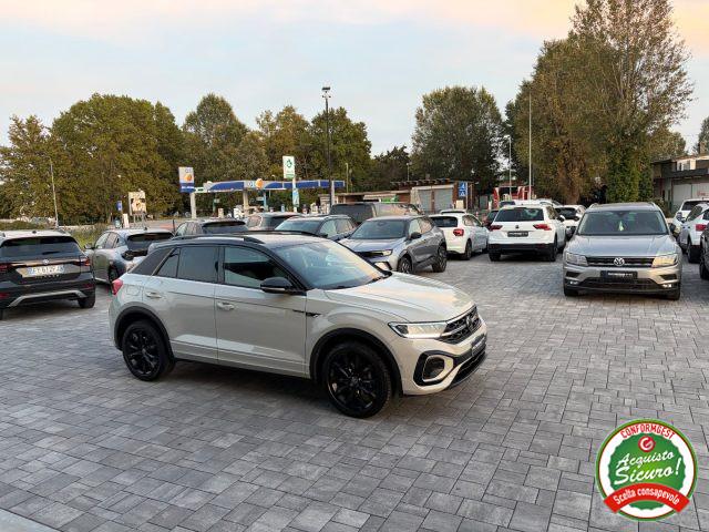 VOLKSWAGEN T-Roc 1.0 TSI R-Line ANCHE NEOPATENTATI