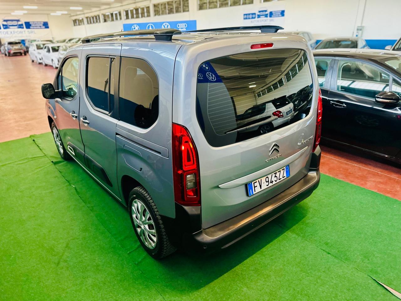 Splendido Citroen Berlingo /2019/kmcertificati