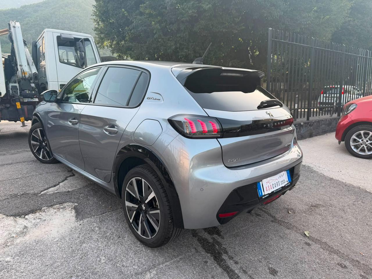 Peugeot 208 PureTech 100 Stop&Start 5 porte GT Line