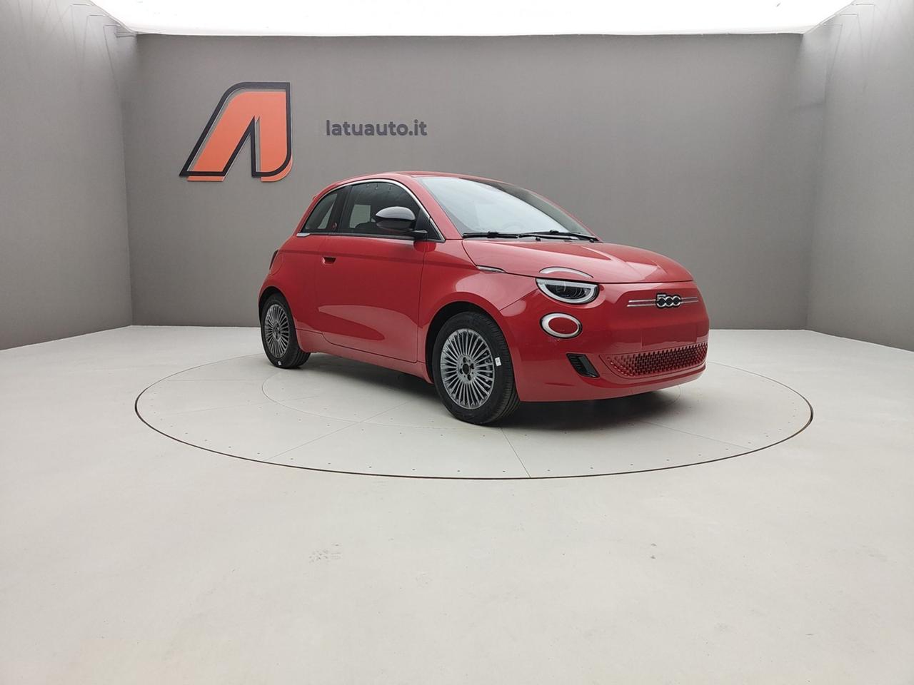 FIAT 500e 500E 95CV RED