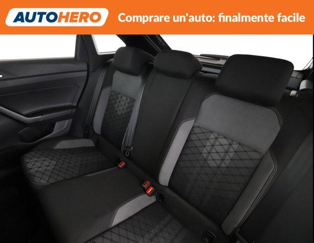 VOLKSWAGEN Taigo 1.0 TSI 110 CV R-Line