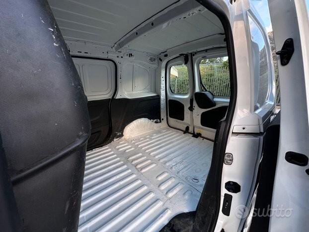 Opel combo 1.5 turbo d 130 cv furg. gancio train