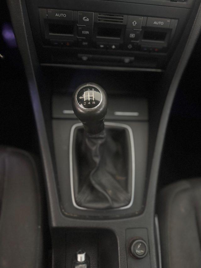 AUDI A4 1.6 Sport