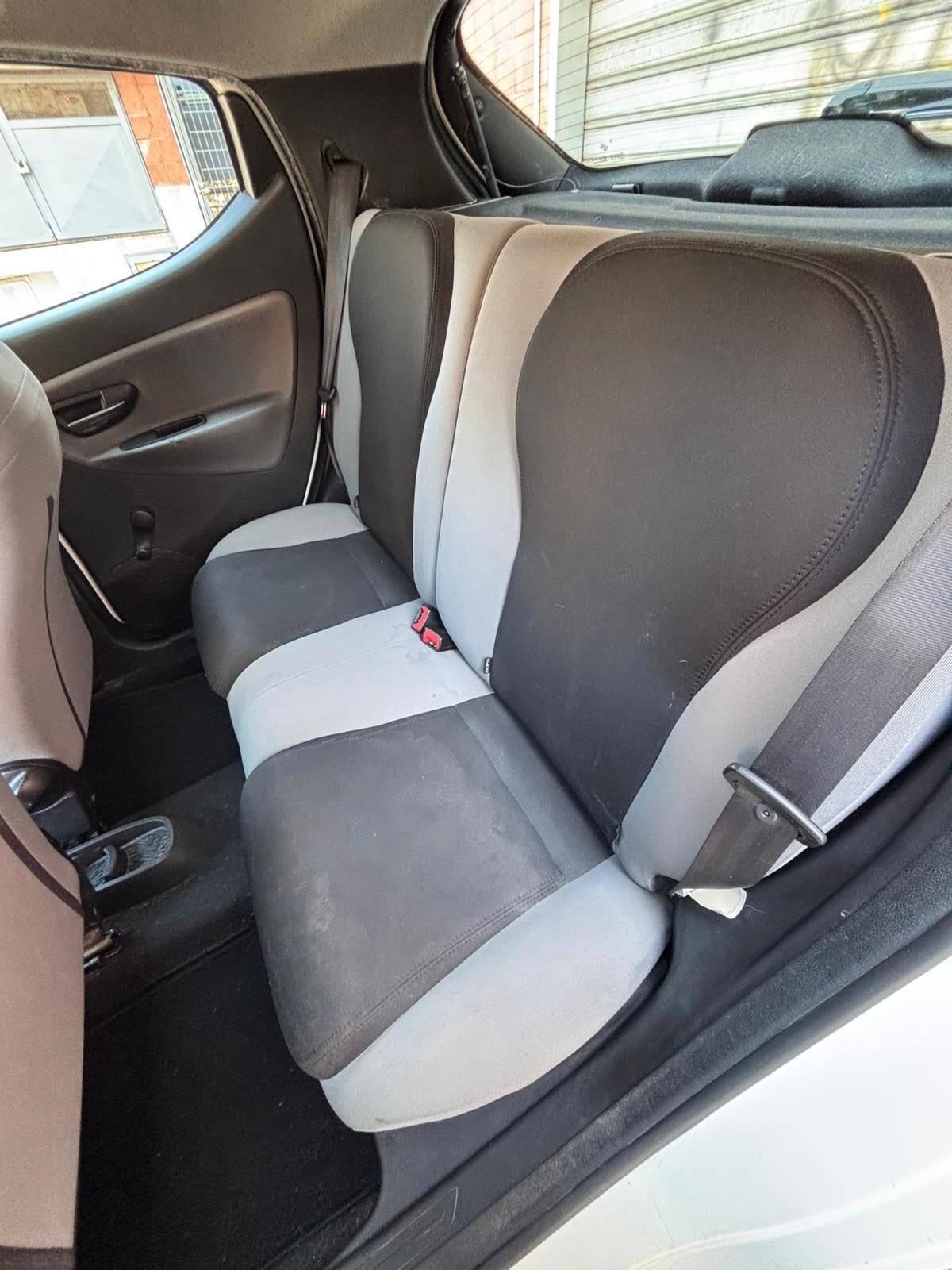 Lancia Ypsilon 0.9 TWINAIR 85 CV 5P METANO ECOCHIC ELLE