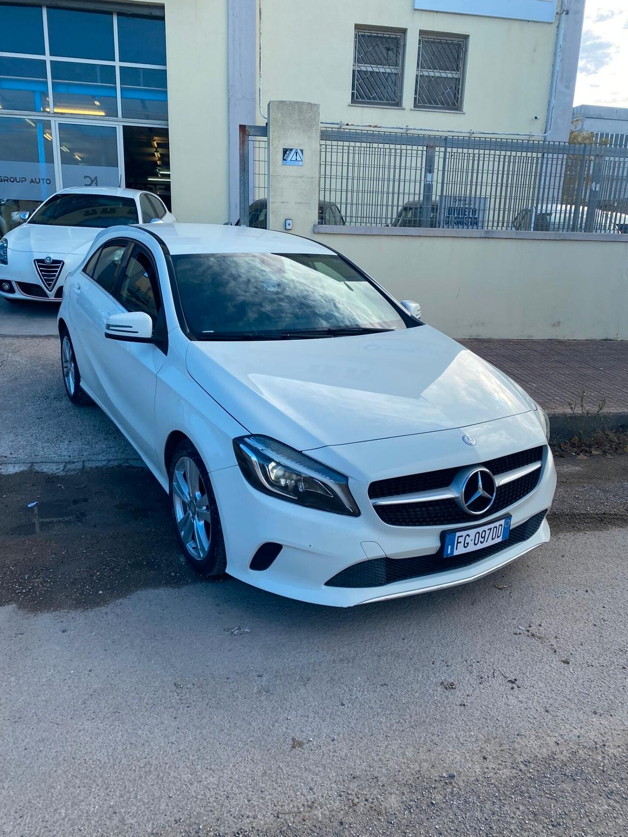 Mercedes-benz A 180 d Premium DIESEL 115 MILA KM