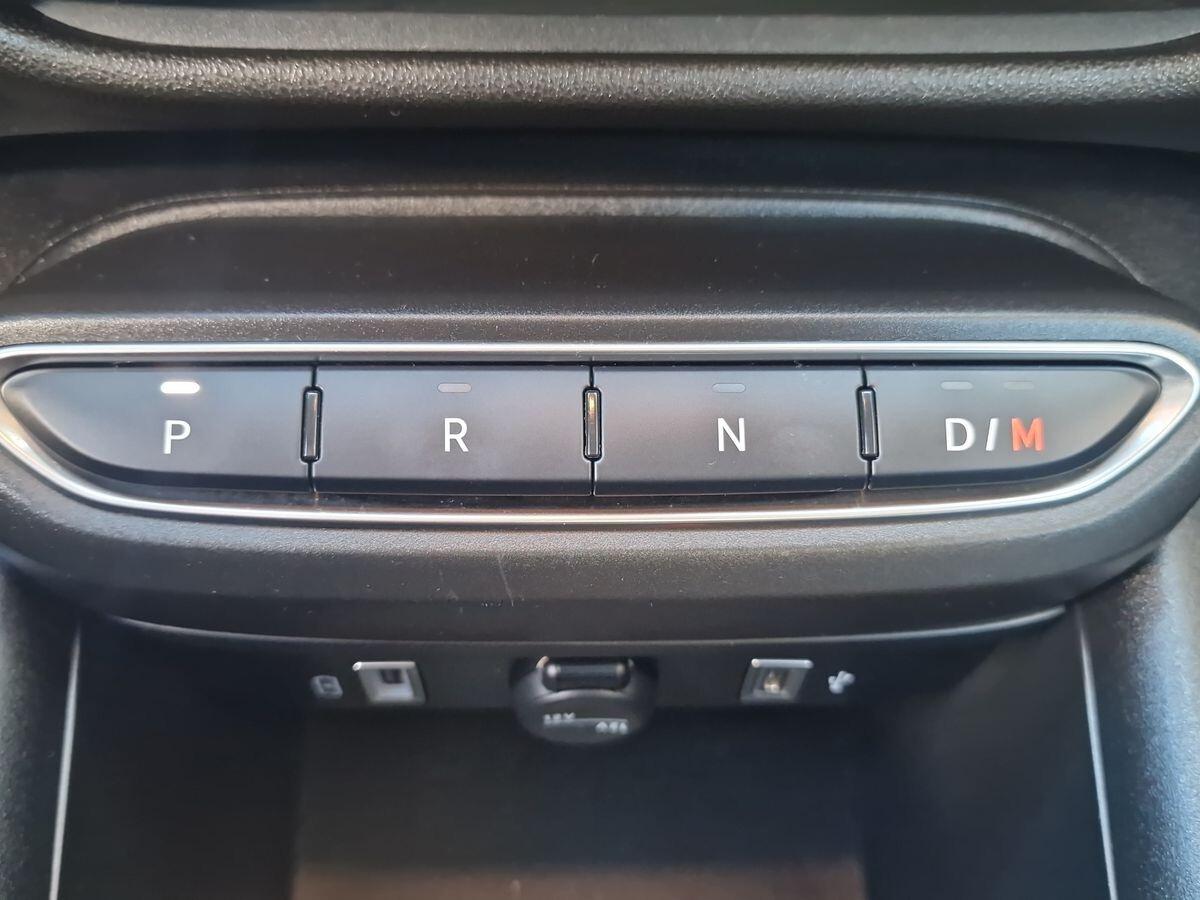 FIAT 600 1.2 MILD - HYBRID DCT
