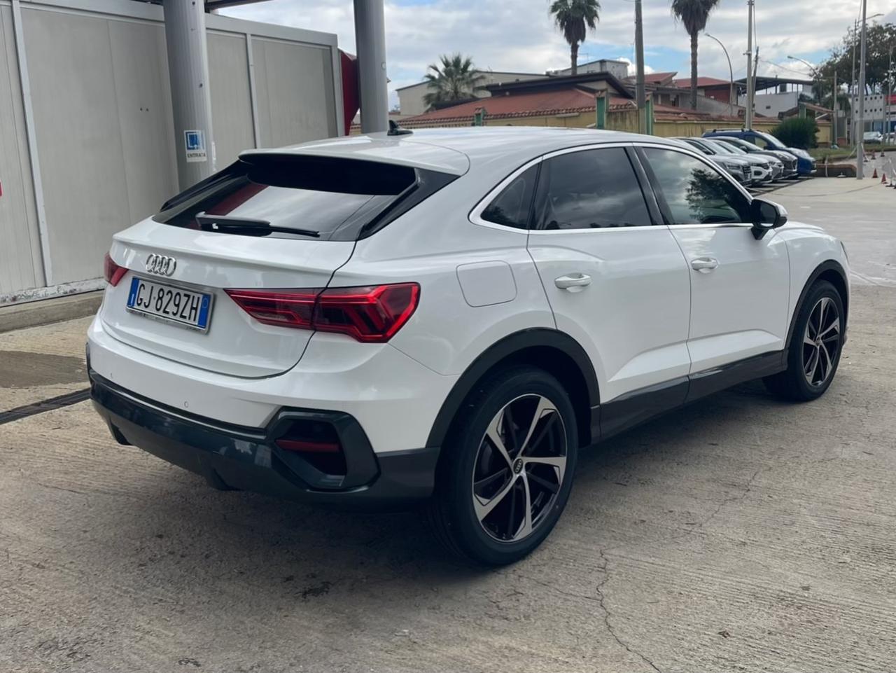 Audi Q3 SPB 35 TDI Business Plus