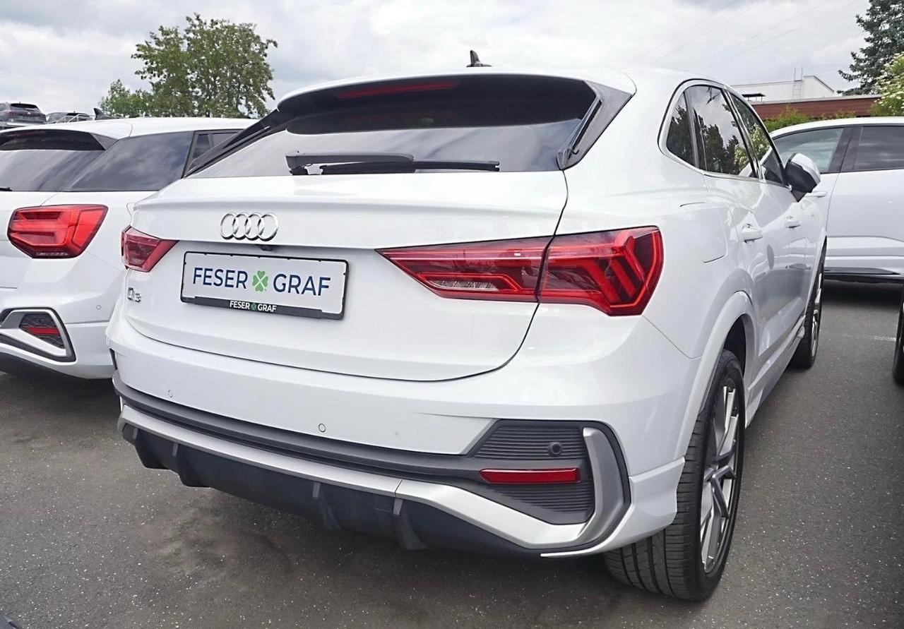 Audi Q3 45 TFSI S tronic S LINE interno esterno