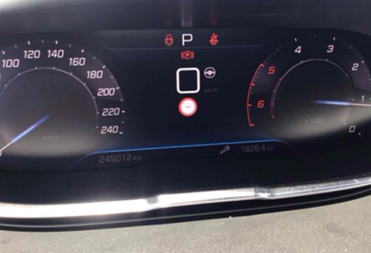 Peugeot 5008 BlueHDi 130 S&S EAT8 Active Business