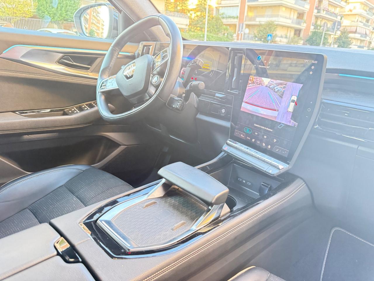 Renault Austral Full Hybrid E-Tech 200 CV Iconic LED PELLE NAVI KAMERA 360 EXSTEND GREEP CERCHI 18