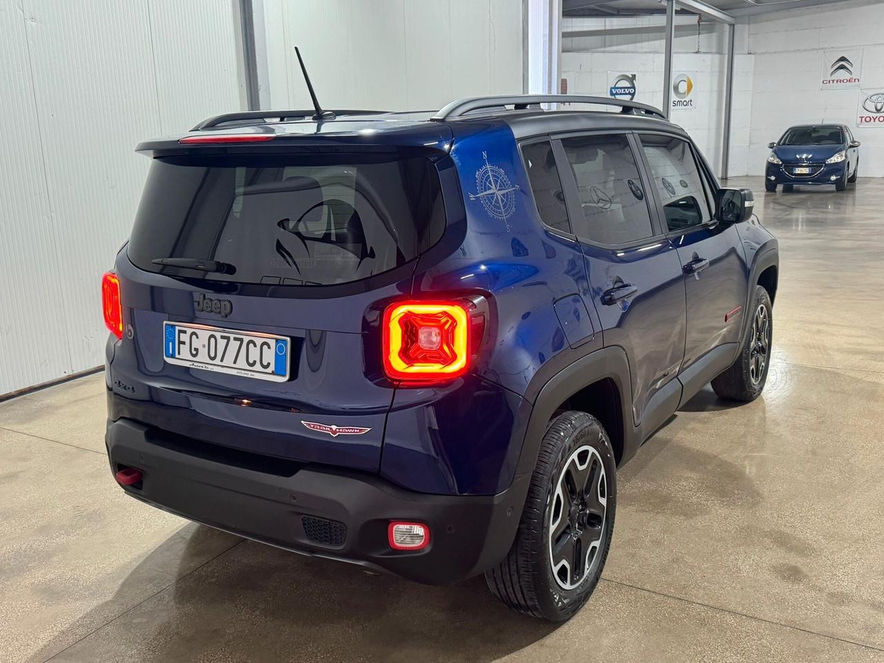 Jeep Renegade 2.0 Mjt 170CV 4WD Active Drive Low Trailhawk