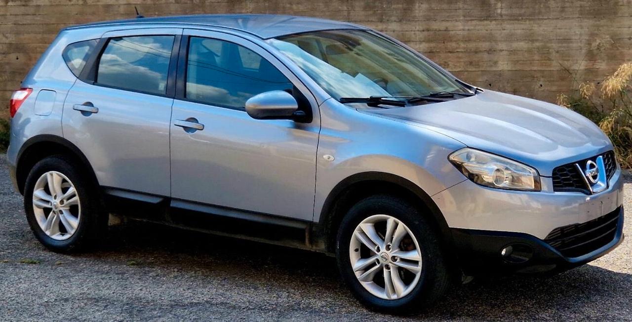 Nissan Qashqai 2.0 Dci 150Cv Gancio Di Traino