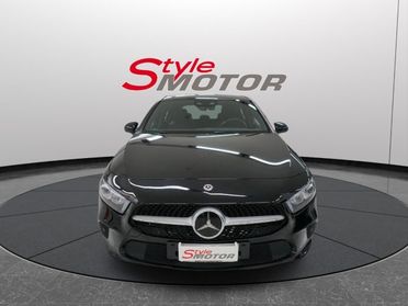 MERCEDES-BENZ A 180 d Automatic Business UFFICIALE UNIPROP.