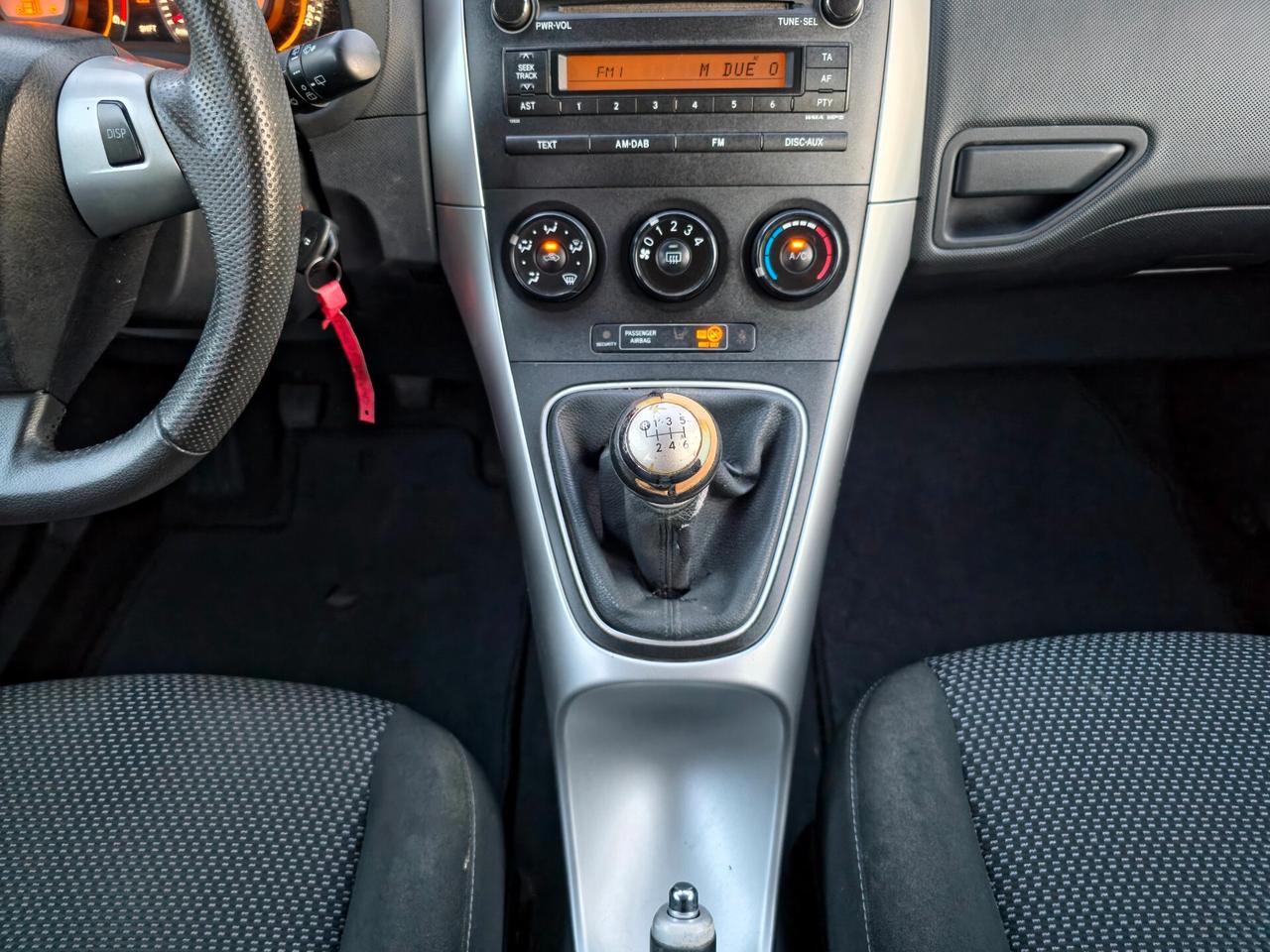 Toyota Auris 1.4 D-4D 5 porte CV-90 E4 Manuale NEO 2010