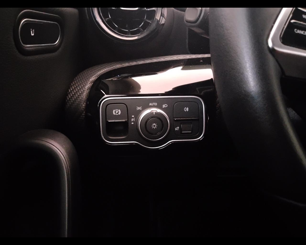 Mercedes-Benz Classe A - W177 2023 - A 180 d Advanced auto