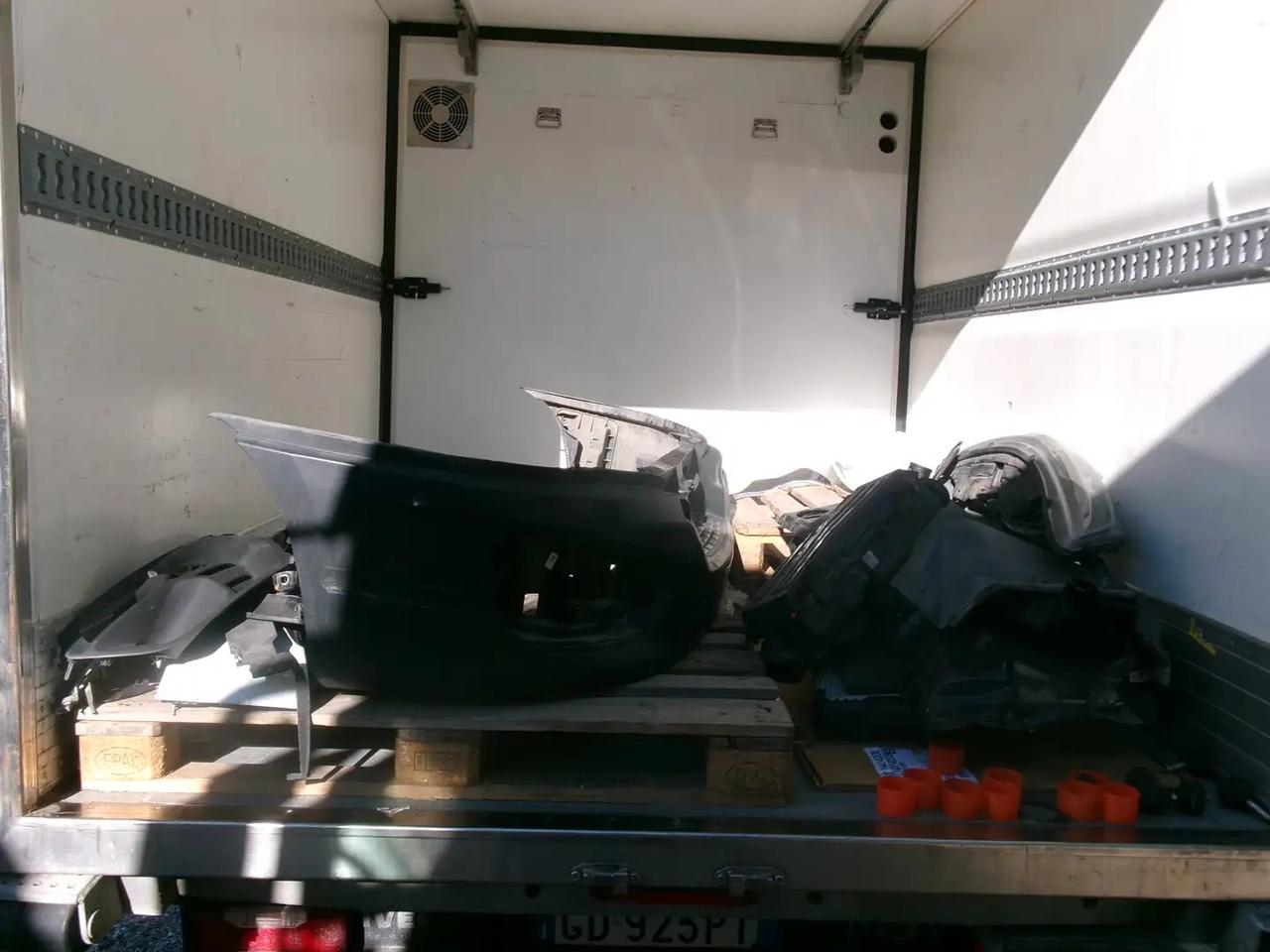 Iveco Daily 35C16 3000 160CV **LEGGERMENTE SINISTRATO ANTERIORE*