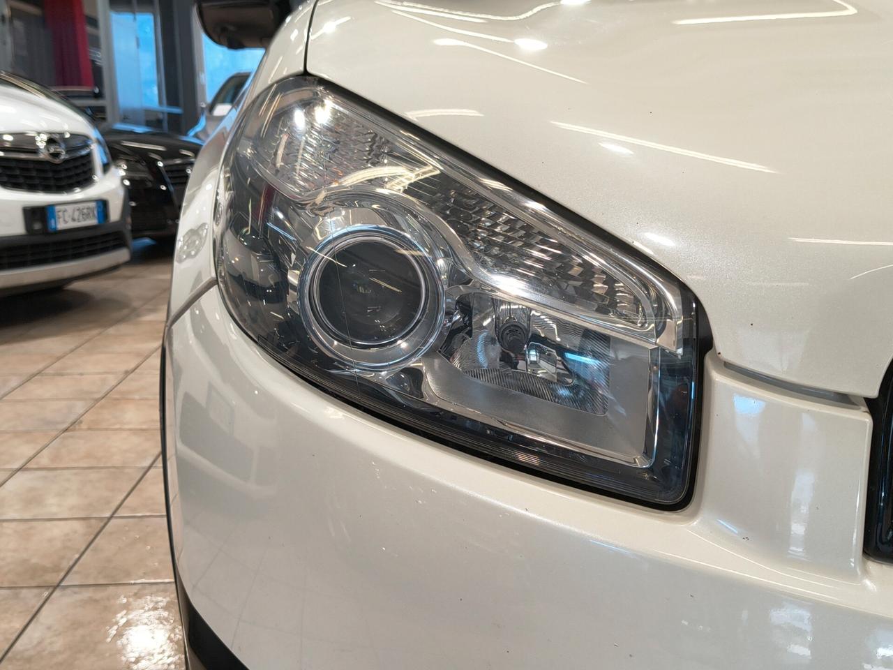 Nissan Qashqai 1.6 dCi DPF Tekna 4x4