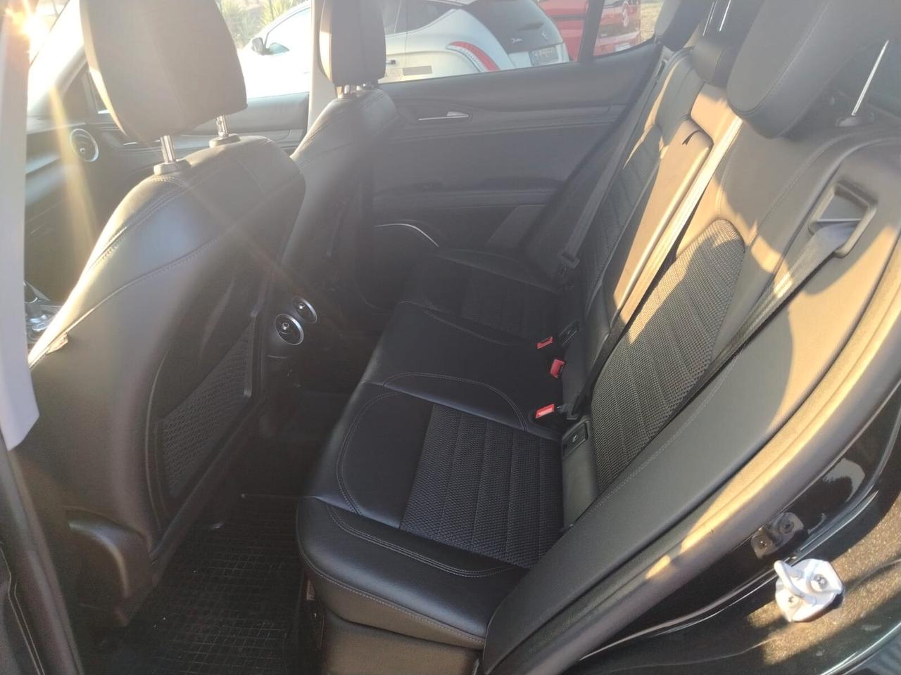 Alfa Romeo Stelvio 2.2 Turbodiesel 210 CV AT8 Q4 Executive