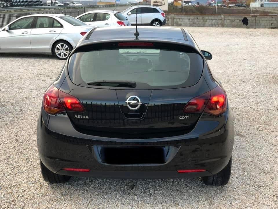Opel Astra 1.7 CDTI 110CV 5 porte Cosmo