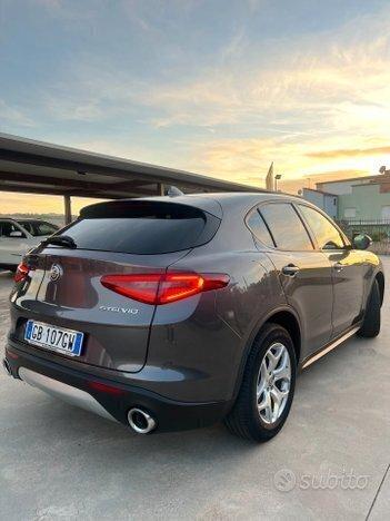 Alfa Romeo Stelvio 2.2 190 CV AT8 Q4 Super 2 ANNI GARANZIA
