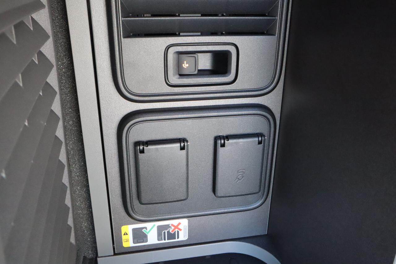 Volkswagen California T7 2.0 TDI BEACH DSG ESTENSIONE GARANZIA Solo 1.700 Km!