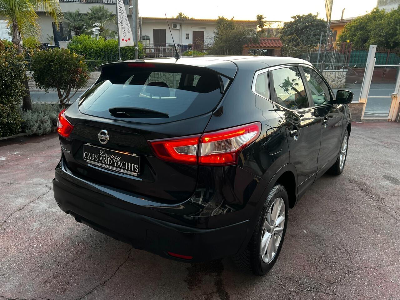 Nissan Qashqai 1.6 dCi - 2016- AUTOMATICA-NAVI