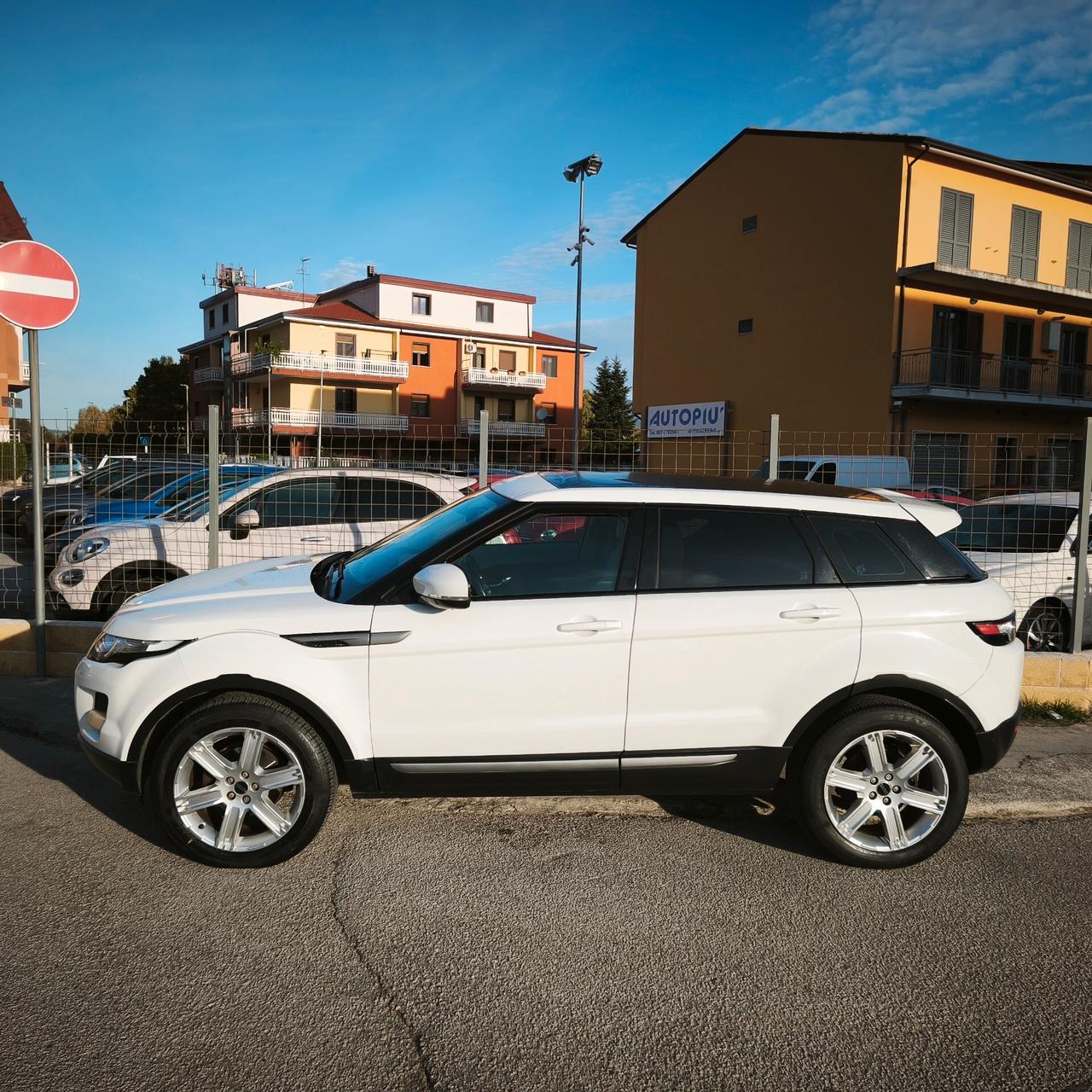 Land Rover Range Evoque 2.2 TD4 5p. Prestige