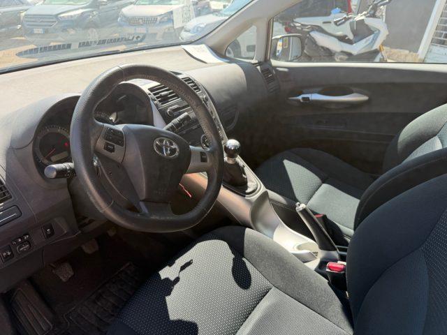 TOYOTA Auris 1.4 D-4D 5 porte