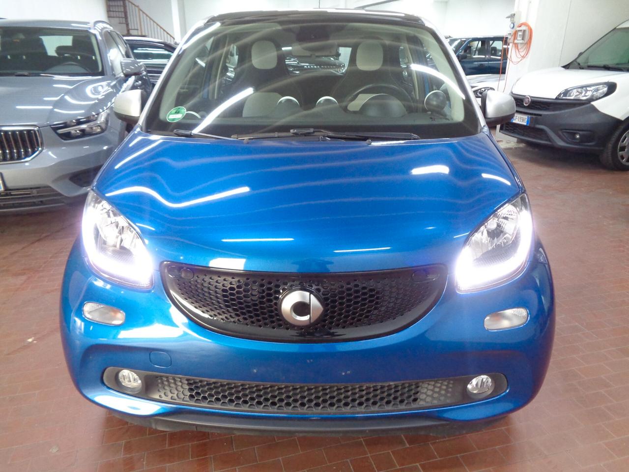Smart ForFour 70 1.0 Passion