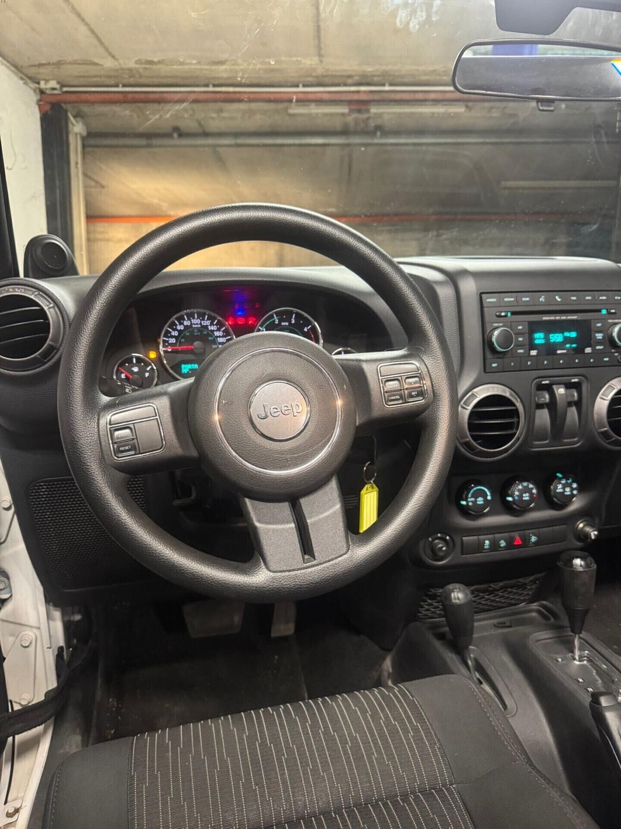 Jeep Wrangler 2.8 CRD DPF Sahara Auto 2013