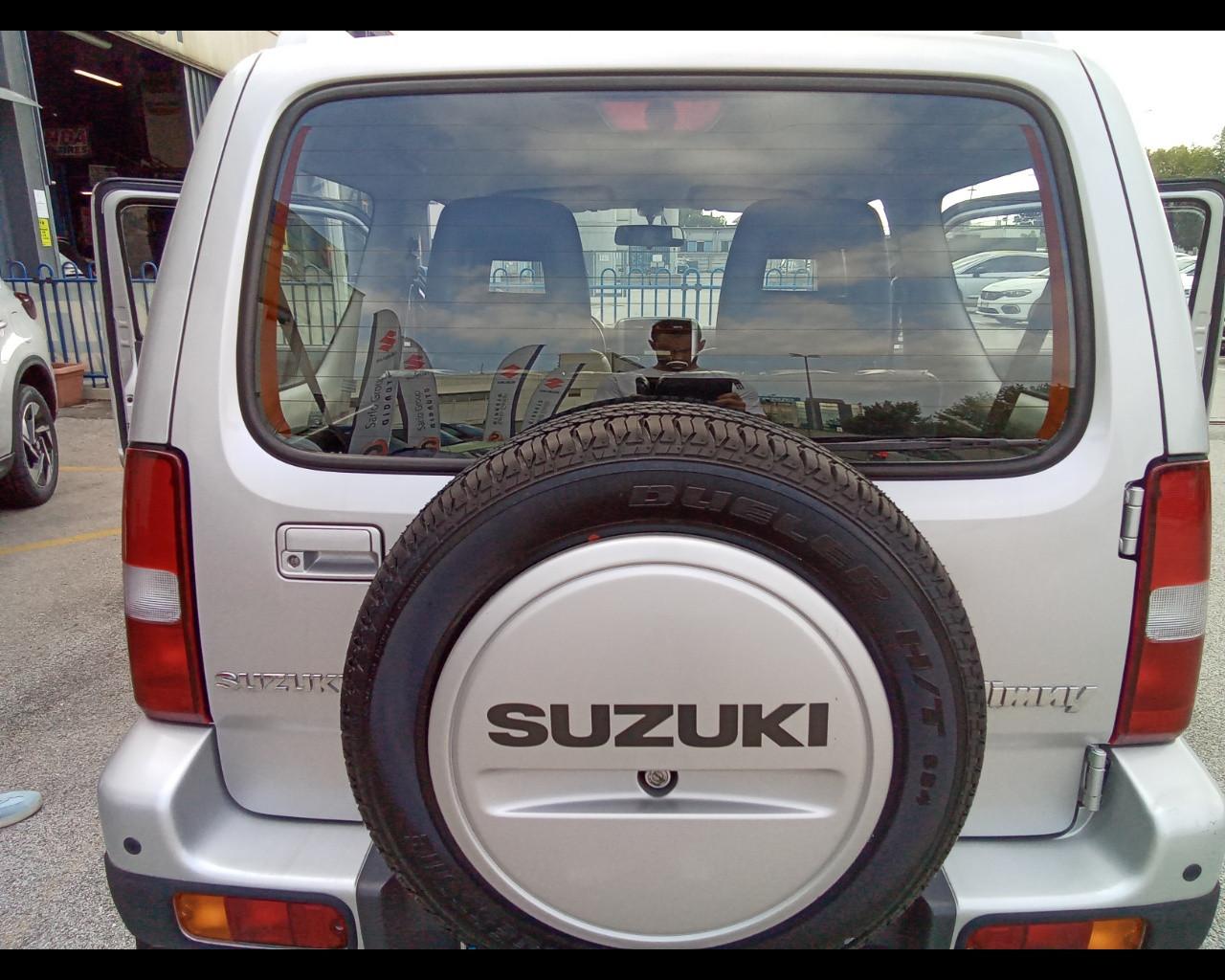 SUZUKI Jimny 3ª serie - Jimny 1.3i 16V cat 4WD JLX Più