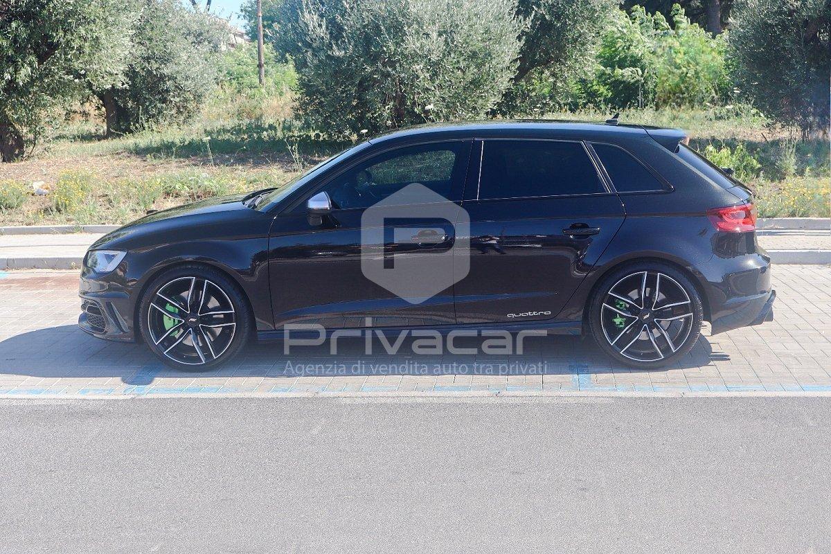 AUDI S3 SPB 2.0 TFSI quattro S tronic