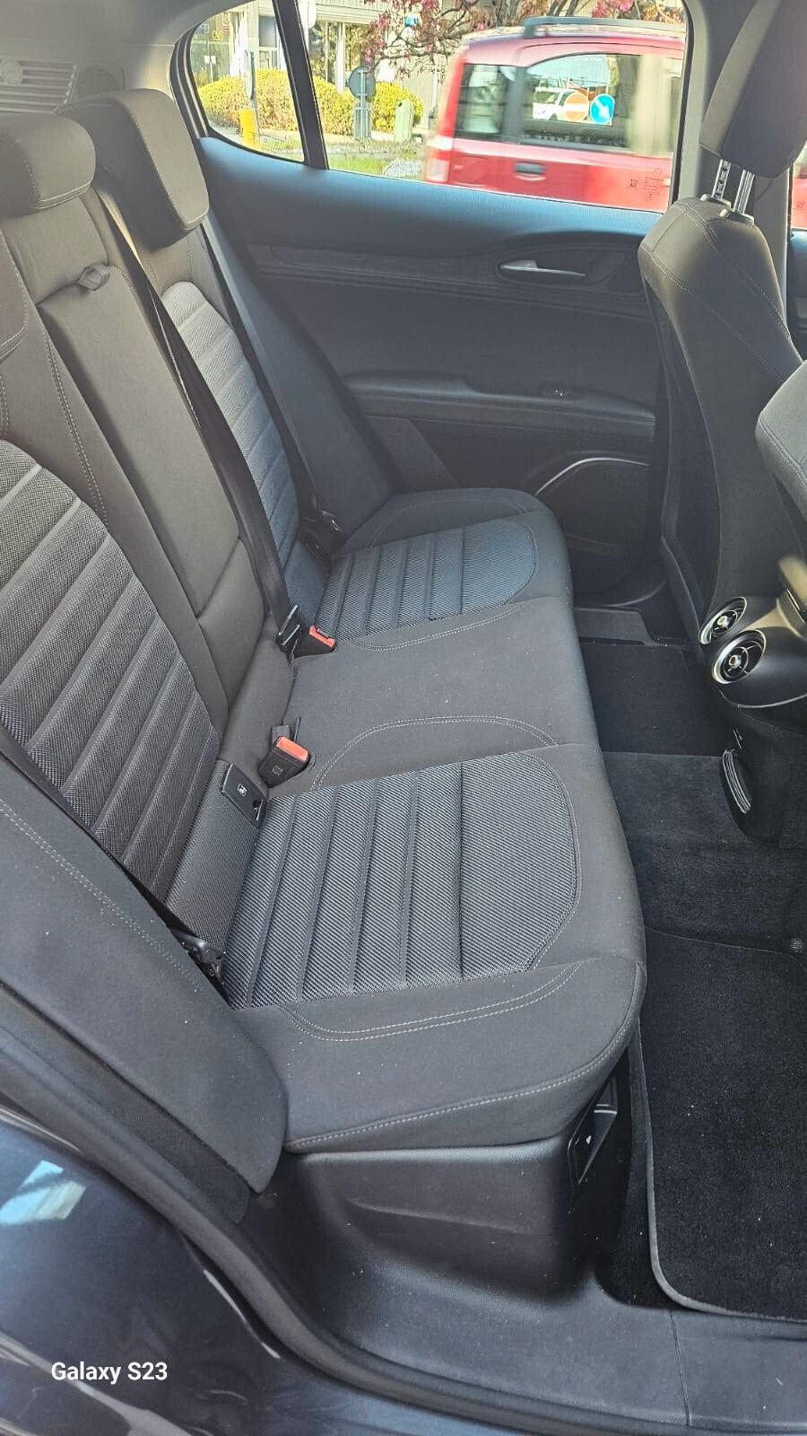 Alfa Romeo Stelvio 2.2 Turbodiesel 160 CV AT8 RWD Super