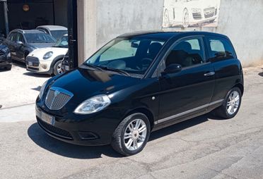 Lancia Ypsilon 1.3 MJT 75 CV