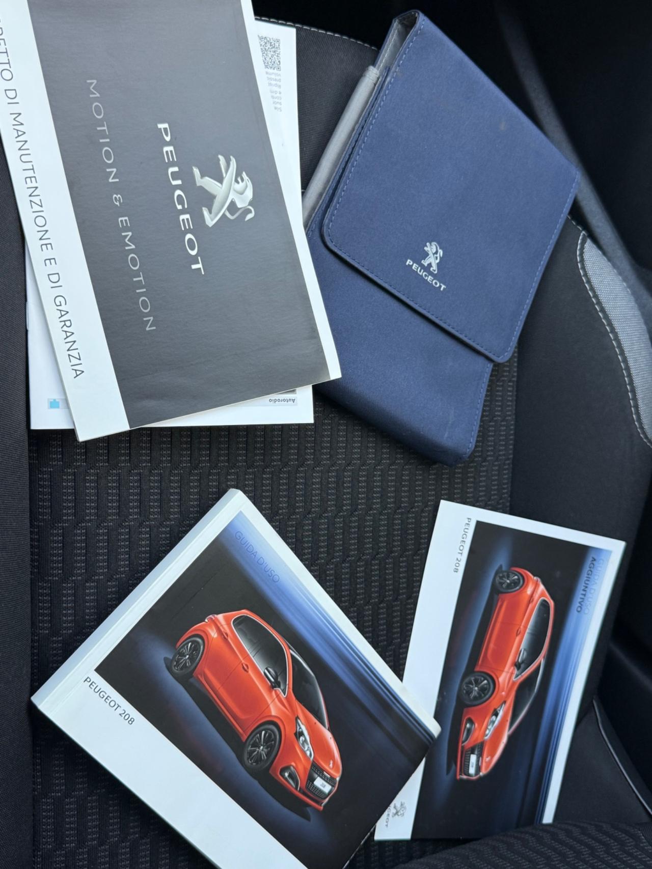 Peugeot 208 1.2 5 porte ALLURE