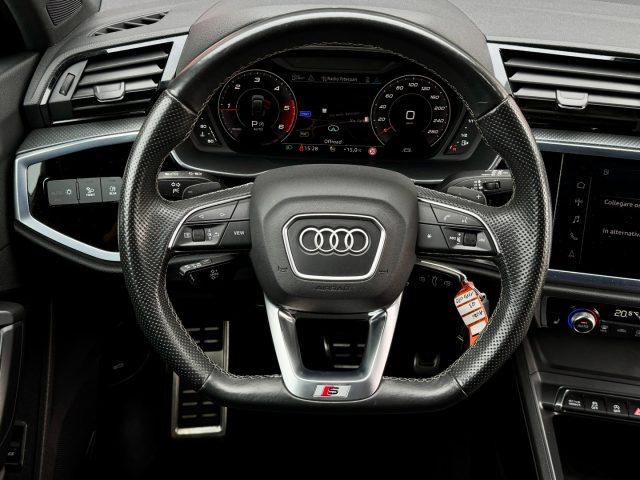 AUDI Q3 35TDI S line interno/esterno Gancio Matrix Unicopr