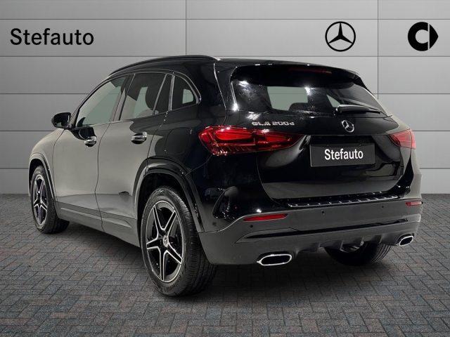 MERCEDES-BENZ GLA 200 d Automatic AMG Line Premium