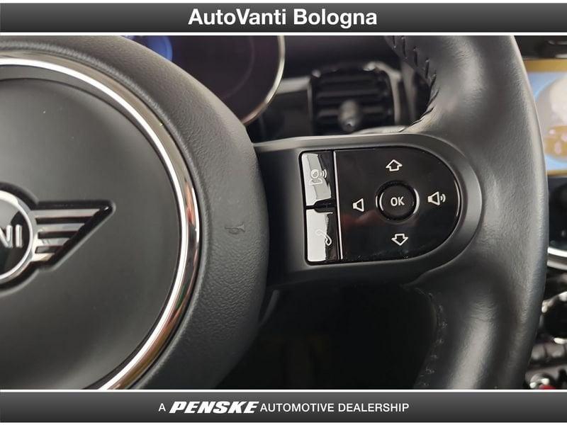 MINI Mini 5 porte Mini 5p 1.5 Cooper Essential auto