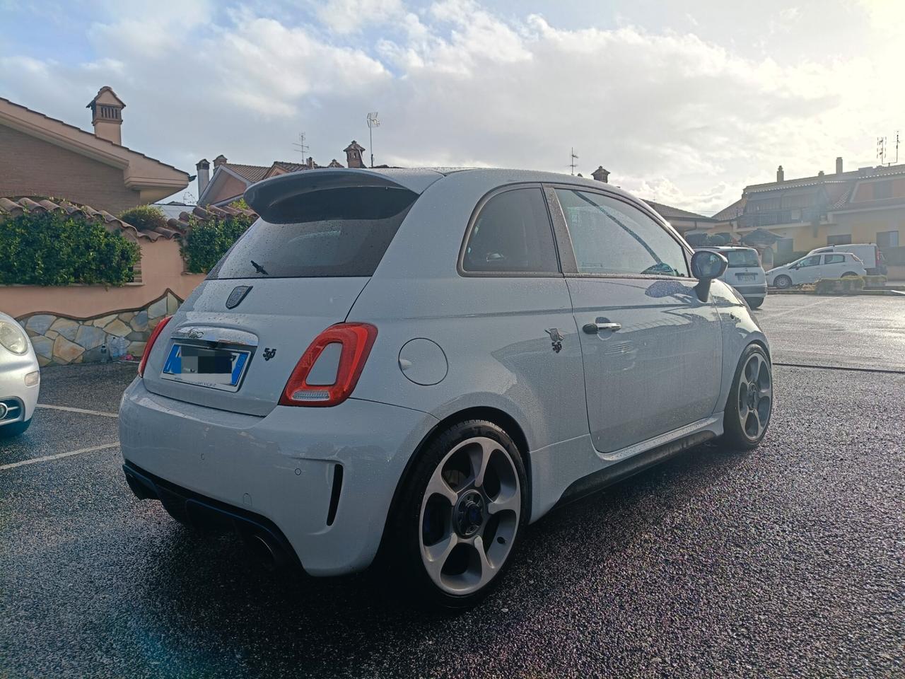 Abarth 500 1.4 Turbo T-Jet Custom
