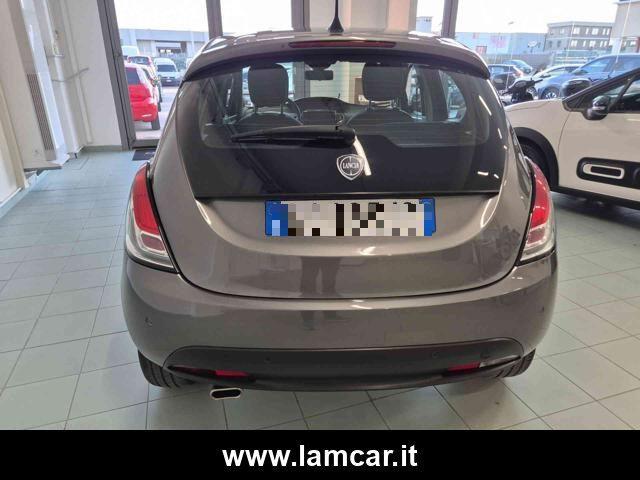 LANCIA Ypsilon 1.0 FireFly 5 porte S&S Hybrid Gold