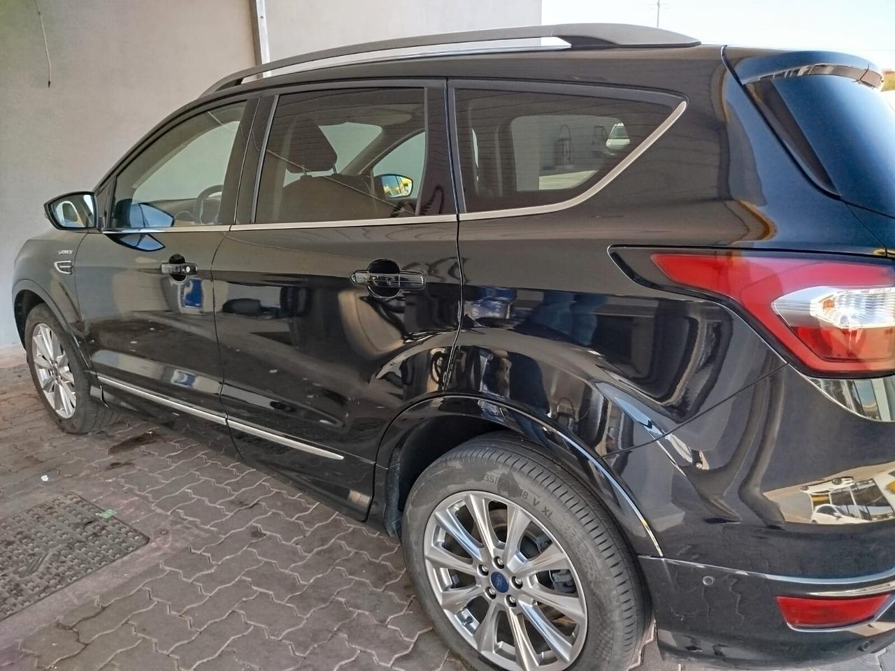 Ford Kuga 2.0 TDCI 180 CV Powershift Vignale