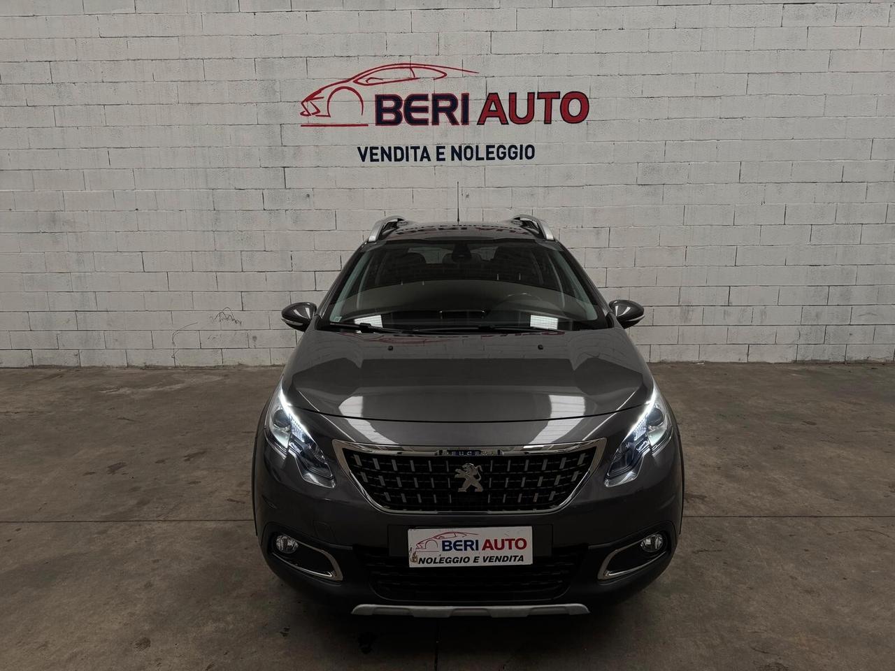 Peugeot 2008 allestimento Black Matt