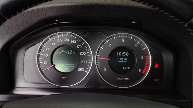 VOLVO V60 D2 1.6 Momentum