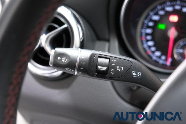 MERCEDES-BENZ GLA 220 D AUTOMATIC 4MATIC PREMIUM AMG TETTO PANORAMA