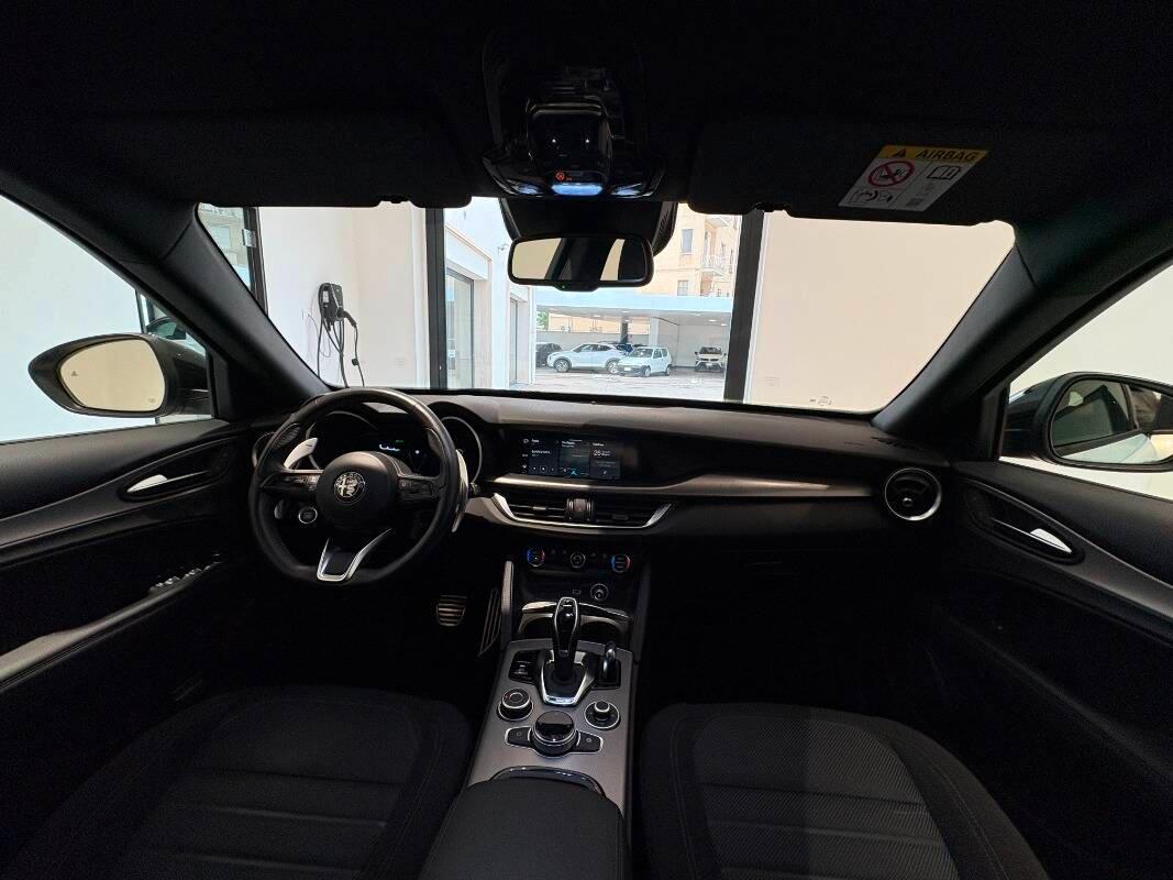Alfa Romeo Stelvio 2.2 t Sprint Q4 210cv auto