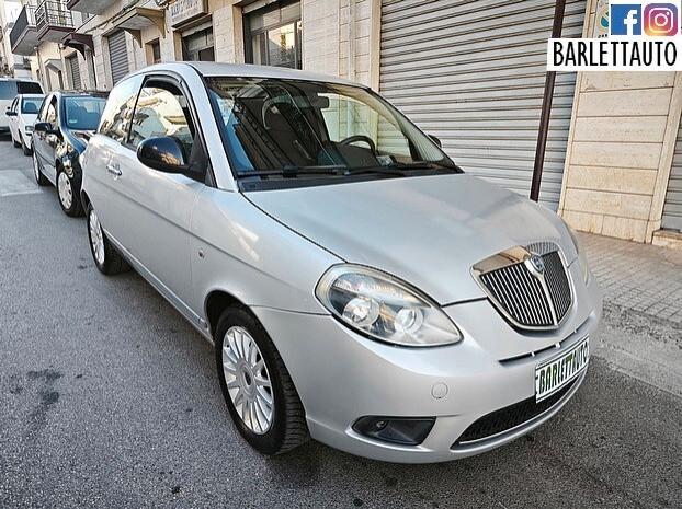 LANCIA Ypsilon 1.2 69 CV Unyca - 2012